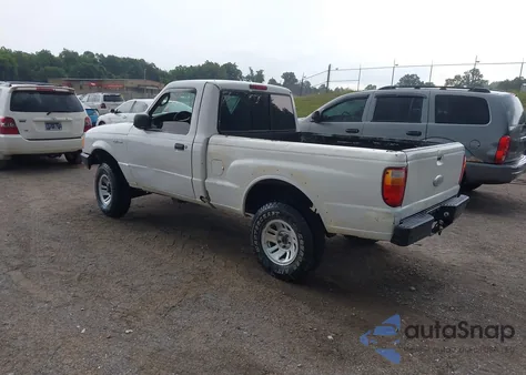 1998 Mazda B3000 Se/Sx z USA, uszkodzony, nr VIN 4F4YR13U4WTM08934